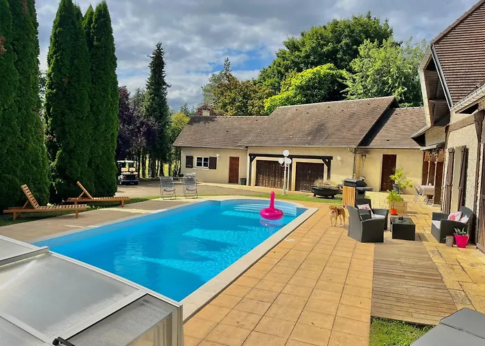 Maison Cosy Avec Piscine A Liffol-le-grand, 42 M² 펜션 *