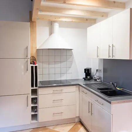 Maison Cosy Avec Piscine A Liffol-le-grand, 42 M²