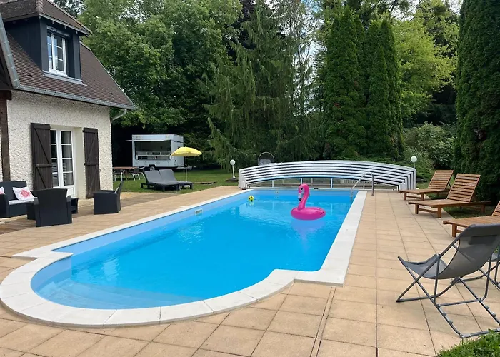 Maison Cosy Avec Piscine A Liffol-le-grand, 42 M² Prázdninový dům Liffol-le-Grand